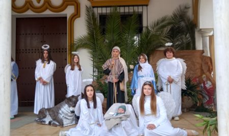 Detrás de cada mirada en nuestro Belén Viviente está el Niño Dios